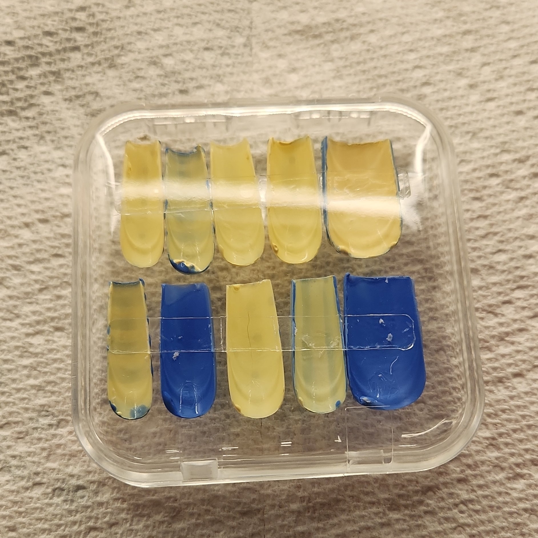 Yellow and blue nails