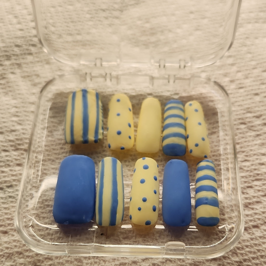 Yellow and blue nails