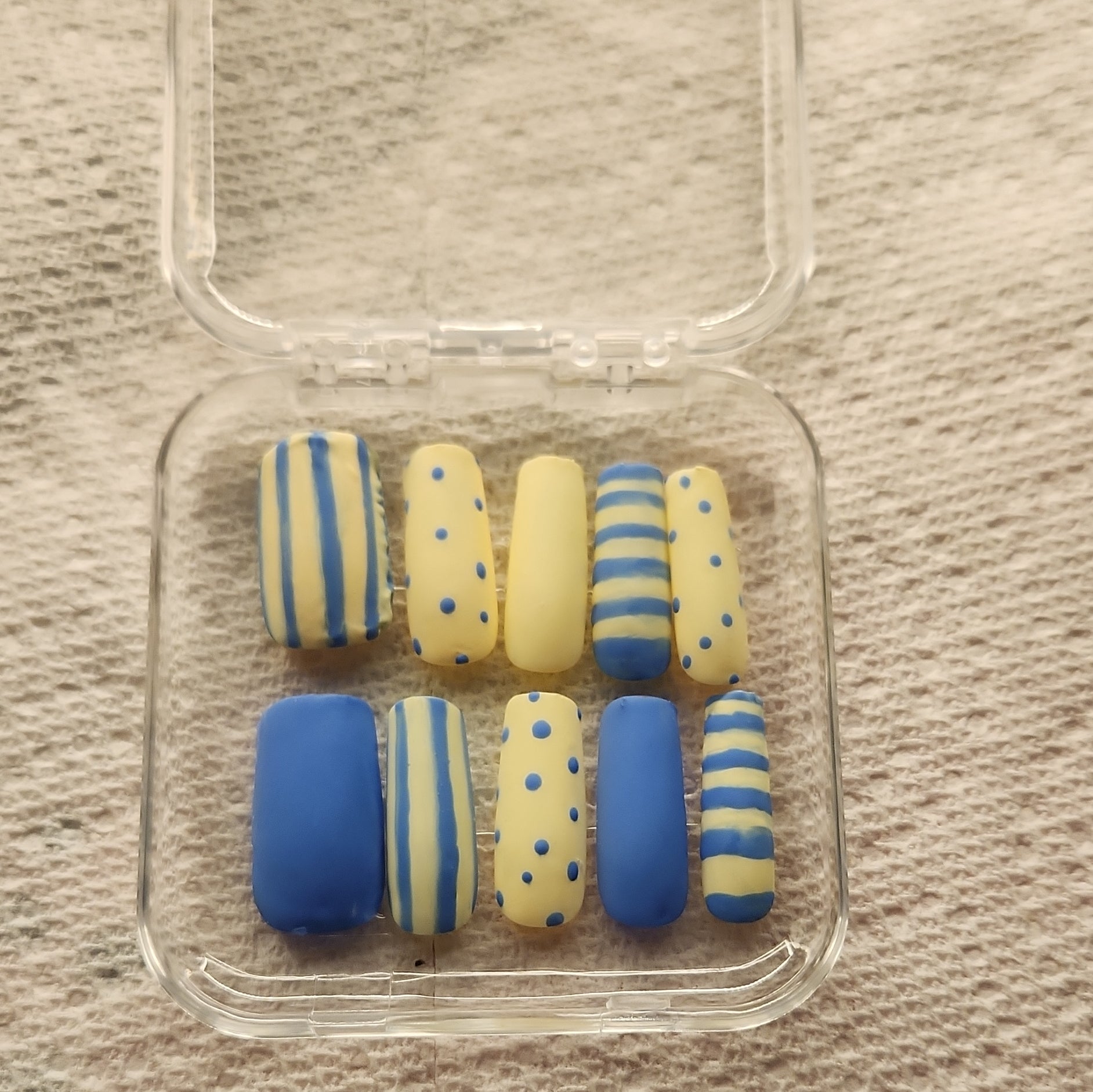 Yellow and blue nails